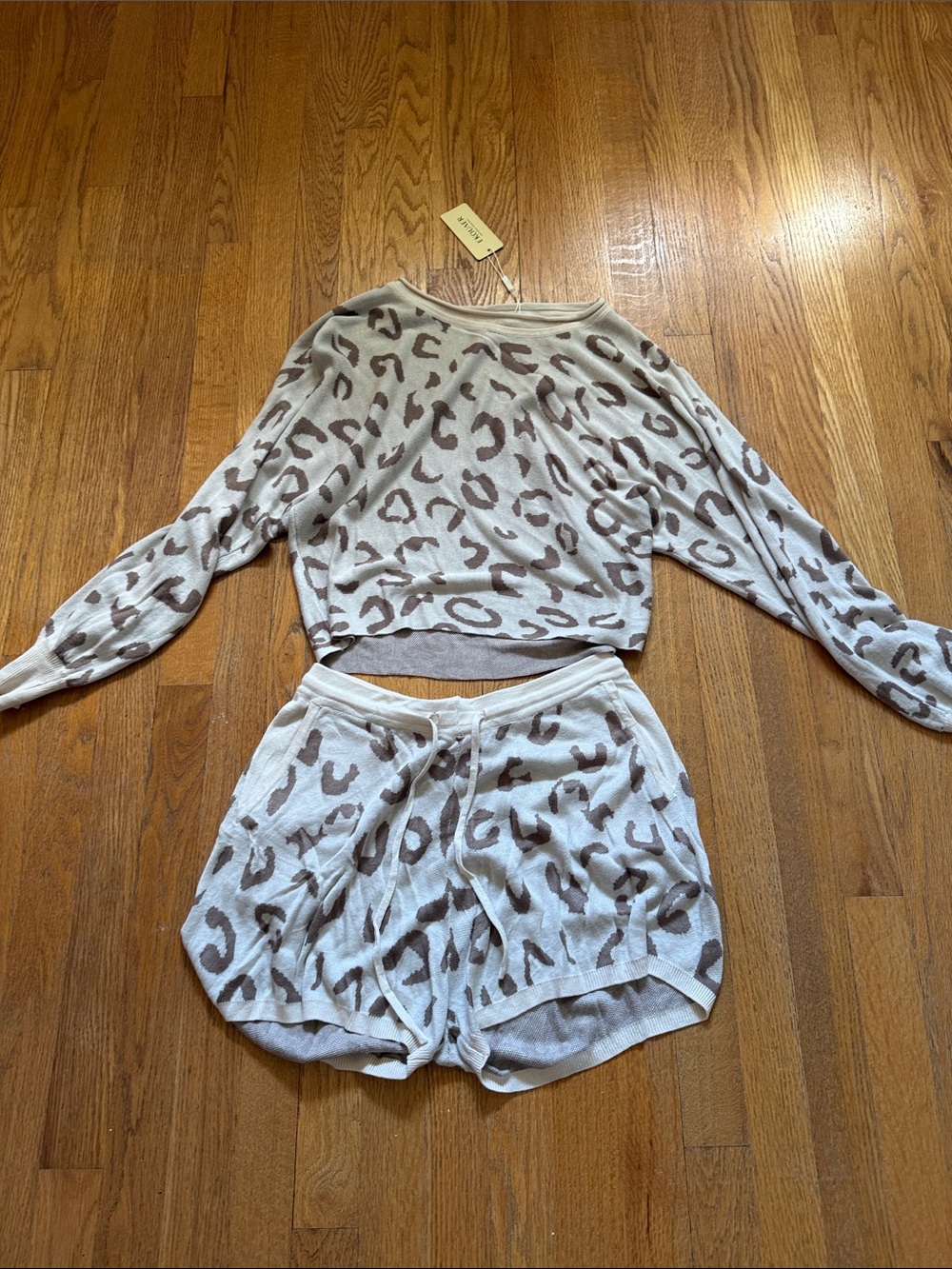 Women's Leopard Cozy Lounge Set - Taupe on Cream